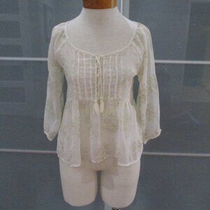 Abercrombie & Fitch 3/4 Sleeve Sheer Peasant Blouse